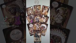 CZEKA NA CIEBIE RADOŚĆ CZY SMUTEK ? 3 WARIANT - TAROT#tarot #tarotreading #czytanietarota #relacje