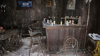 Exploring an Old Abandoned Mansion with Everything Left Behind ( Time capsule ) - New Jersey