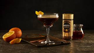 Aprende a preparar un coctel cítrico de café y naranja con NESCAFÉ® GOLD | NESCAFÉ® Colombia