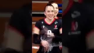 cute volleyball girls dancing very hot last tk dekhna 😳😳😳😳😳😳😳😳😳😳 only 18+