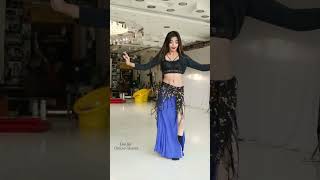 WhatsApp me on 9335001677 📞 / Learn Bellydancing online with Simran  #trendingshorts #bellydance