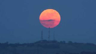 Perigee Moon Rise March 19th 2011