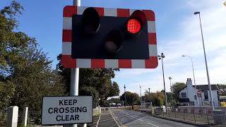 *Hangman & Double Pass* Hull (Walton Street) Level Crossing - East Riding of Yorkshire