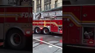 FDNY "TIMES SQUARE RIG" (SPARE) Ladder 4 Rolling By, NYC #shorts #fdny #firetruck #timessquare #nyc