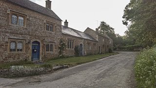 Early Morning Walk in a Small Cotswold Village | Got Startled