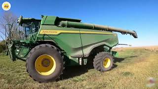 🌾Soybean Harvest in Illinois with Two John Deere X9 1100 Combines🚜