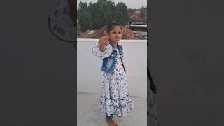 O Nalla Neenalla Karimani Maalika Neenalla ❤️#dance #youtubeshorts #love #funny #dancevideo #viral