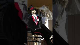 Halloween Decoration Wedding couple