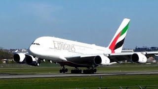 EMIRATES / AIRBUS A380-800 / takeoff HAMBURG AIRPORT