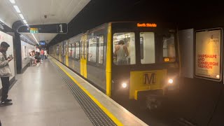 Tyne and Wear Metro | Metrocar 4027/4069 at Central Station