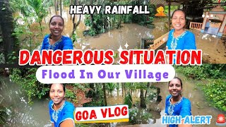 Dangerous Situation 🥺|Floods In Our Village 🤦|Heavy Rainfall/High Alert 😭|#konkanivideos #floods