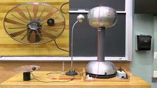 5H30.60 - Cyclotron Demonstration Model