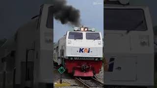 Lokomotif Cc 203 Si Raja Kobong #keretaapiindonesia