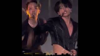 jungkook going almost shirtless during fake love😱😘😭✨🤘💜#jungkook #bts #PTD_ON_STAGE_LV #fakelove