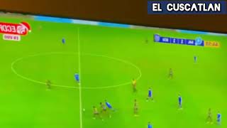 Comentarista Ecuatoriano llama "INVÁLIDOS" a los jugadores de El Salvador