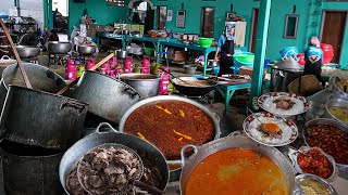 DAPURNYA AJA SELAPANGAN!! GAK NYANGKA KETEMU WARUNG SUPER GEDE DI GANG SEMPIT