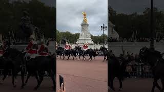 At Buckingham Palace part of the changing guard ceremonies. #fypシ #uk #buckinghampalace #fypシ゚viral