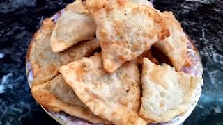 طرز تهیه سمبوسه بسیار ساده-آماده سازی سمبوسه با بسیار مواد کم Tasty potato Samosas