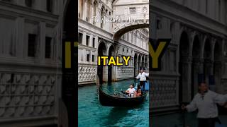 Visiting ITALY this summer? Watch this ⚠️ #italy #travel #traveltips #placestovisit