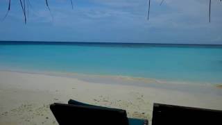 Sandbar view - Makunudu Island