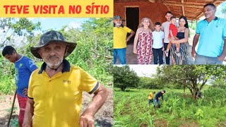 Dia de Trabalho no Sítio +Teve Visita Hoje no Sítio Família Veio Conhecer a Gente Gratidão Família