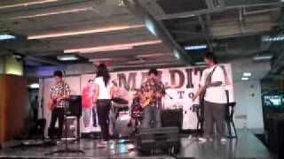 Burnout (Sugarfree Cover) - Maldita  (Live @ Star Mall Mandaluyong)