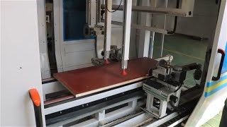 Automatic 4 sides cutting saw for wooden doors