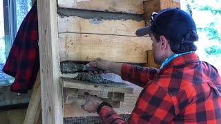 Filling the Gaps in the Dovetail Log Cabin | Chinking and Daubing using Homemade Mortar Mix