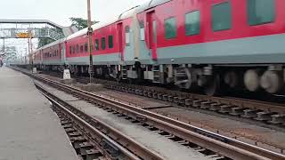 Train videos Indian Railways Rajdhani Express #india #indianrailways