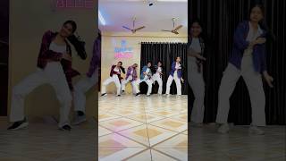 Mast Malang Jhoom #shorts #ytshorts #youtubeshorts #trending #viral #dancealley #ytshorts #short