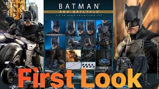 Hot Toys Batman & Batcycle | First Look