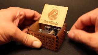 Ave Maria - Schubert - Music box by Invenio Crafts