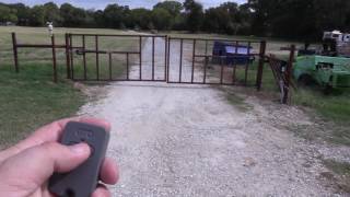 Mighty Mule 562 Heavy Duty Dual Gate Opener