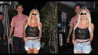 Singer Kesha Grabs Dinner With Michael Gilvary in Santa Monica Before Leaving Together!