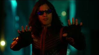 The Flash 4x04 Breacher attacks The Flash and Dibny/Cisco steps up