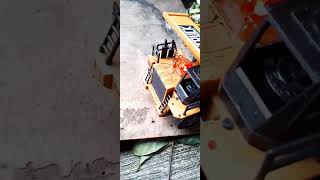 rc truk tambang muat batu terguling #reels  #shorts  #shortvideo  #fyp  #trukoleng #trukpasir #toys