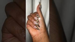 #goldchromenails #goldblingnails #blingnails #blingstilettonails #nailtechs