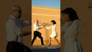 Girl does Bruce Lee’s One Inch Punch on TWO BOARDS #Shorts #Boardbreak #OneInchPunch #MartialArtist