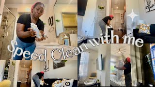 Speed Clean with Me: Quick Turnover for Airbnb | Get Ready for the Next Guest!