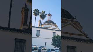 El Calvario y la luna. Ermita del Calvario. Montalbán,  Córdoba, Andalucía, España.