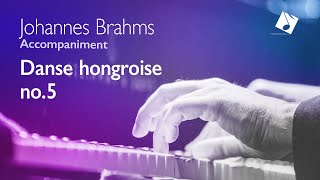 J.Brahms - Hungarian dance no. 5 for violin and piano (accompaniment)