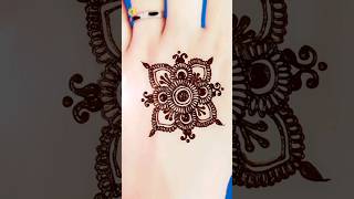 OMG😲 Stylish Back Hand Mehndi👌♥️ #mehandi #mehndi #shorts #henna #viralvideo #youtubeshorts