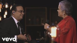 Gilberto Santa Rosa - Tequila y Canción (En Vivo)