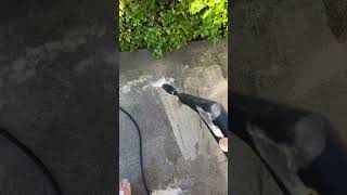 1 minute of satisfying driveway pressure washing #satisfying #satisfyingvideo #satisfyingvideos