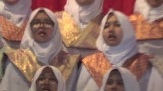 Resepsi Milad 95 Diniyyah Puteri