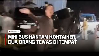 Mini bus hantam kontainer, dua orang tewas di jalan layang tol Pettarani, Makasar.