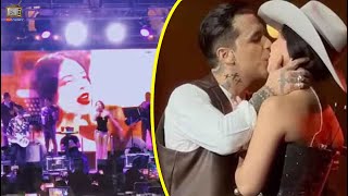 Ángela Aguilar le Grita a su Esposo en su Concierto