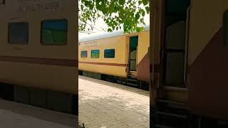 111109 Intercity Skip Shukla ganj ||#shortfeed #viralvideo #locomotive #indianrailways #shorts