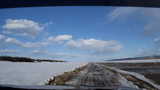 Якутия ужас НА РЕКЕ Лена СТОИТ ЗНАК "ЛЕЖАЧИЙ ПОЛИЦЕЙСКИЙ"