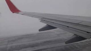 Полет Норильск-Москва взлет и посадка в метель Norilsk to Moscow takeoff and landing